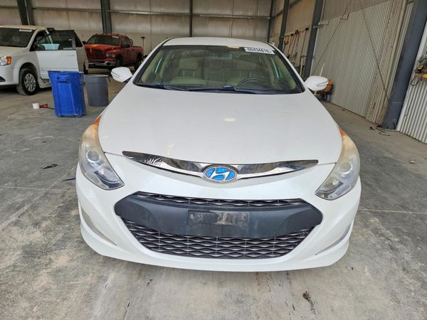 2013 HYUNDAI SONATA