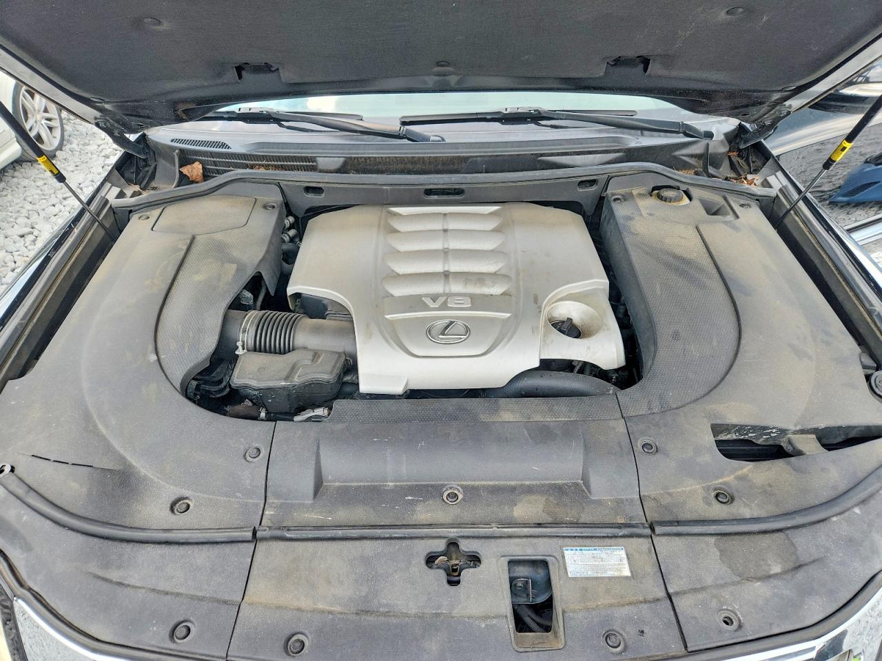 2013 LEXUS LX 570