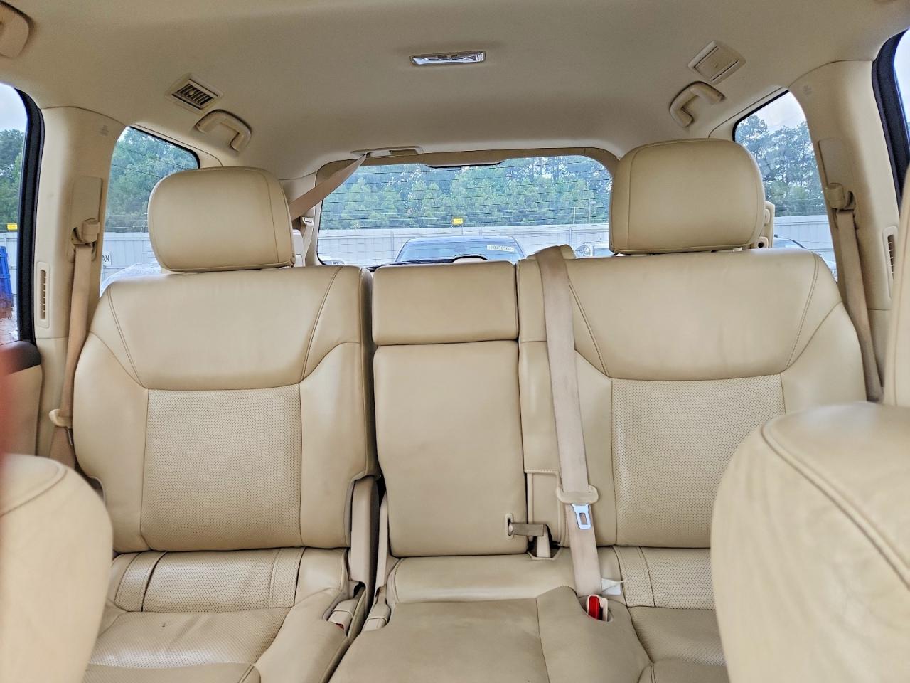 2013 LEXUS LX 570