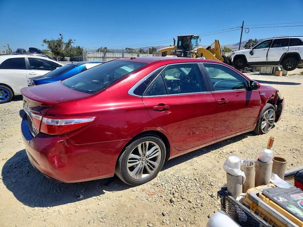 2015 TOYOTA CAMRY Hybrid