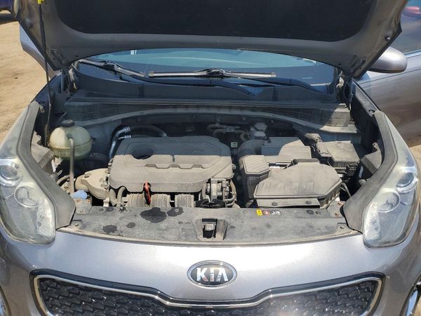 2017 KIA SPORTAGE LX