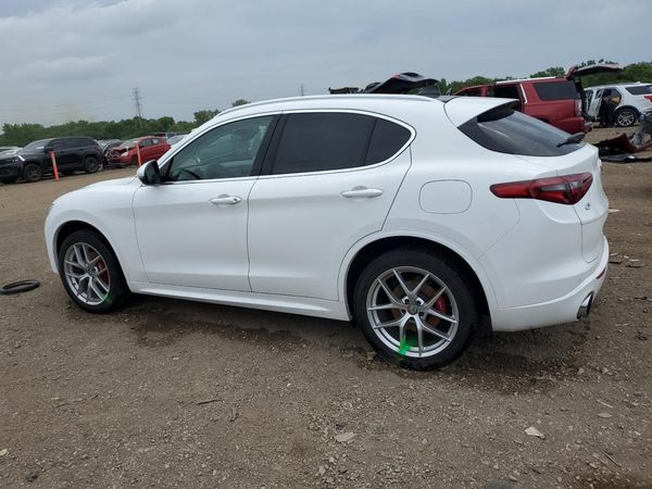 2021 ALFA ROMEO STELVIO