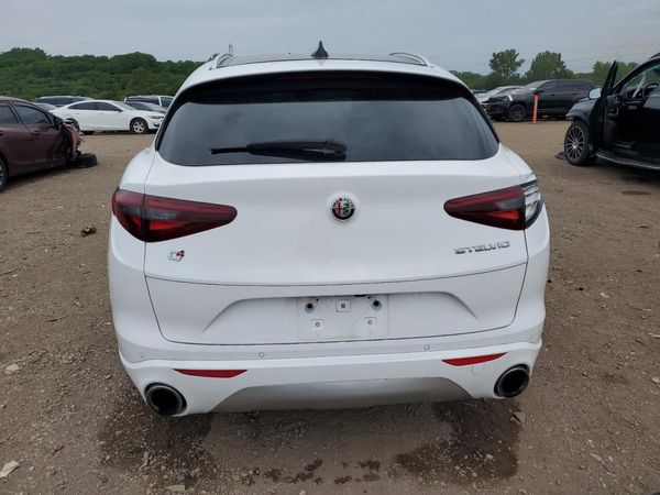 2021 ALFA ROMEO STELVIO