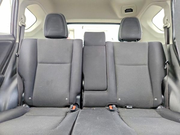 2016 TOYOTA RAV4 XLE (M Grade)