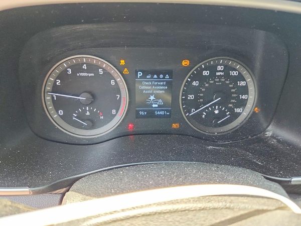 2021 HYUNDAI TUCSON SE