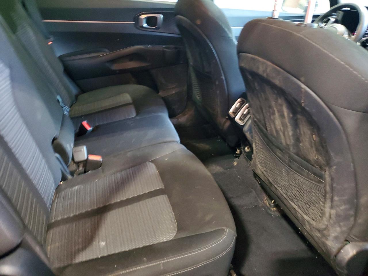2022 KIA SORENTO LX