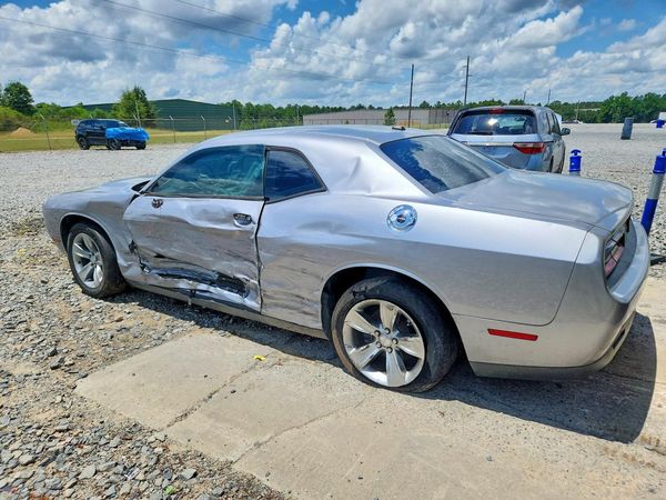 2015 DODGE CHALLENGER SXT
