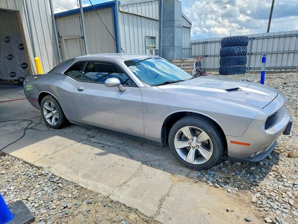 2015 DODGE CHALLENGER SXT