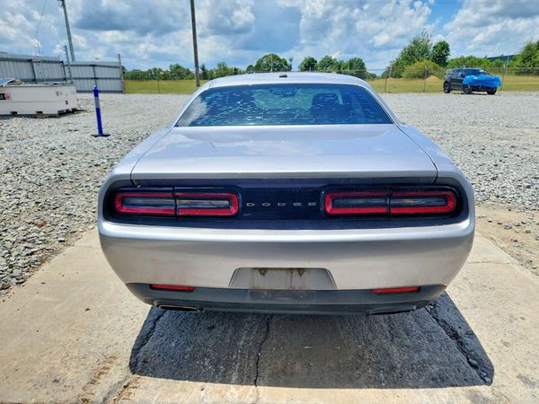 2015 DODGE CHALLENGER SXT
