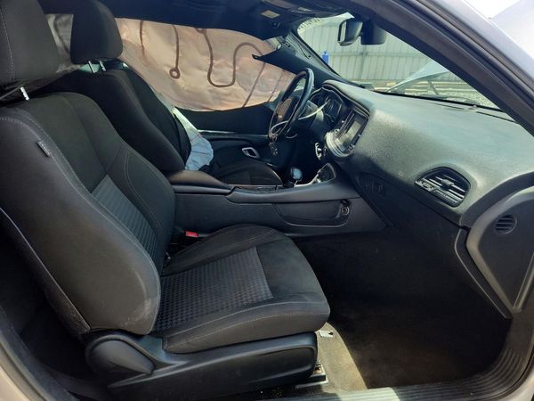 2015 DODGE CHALLENGER SXT