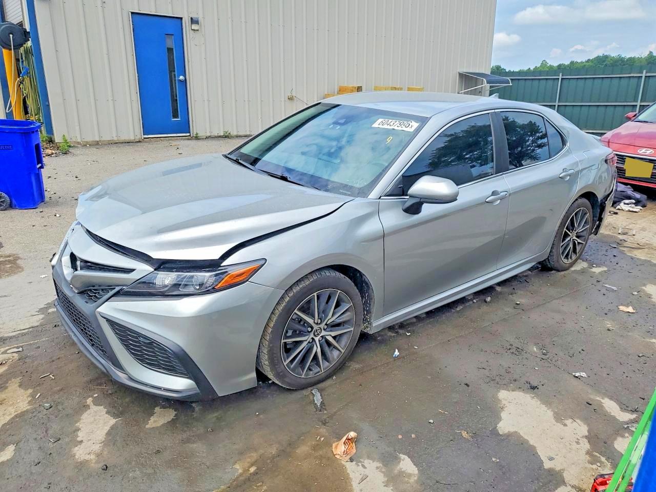 2021 TOYOTA CAMRY