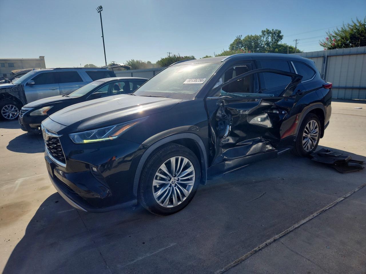 2021 TOYOTA HIGHLANDER Platinum
