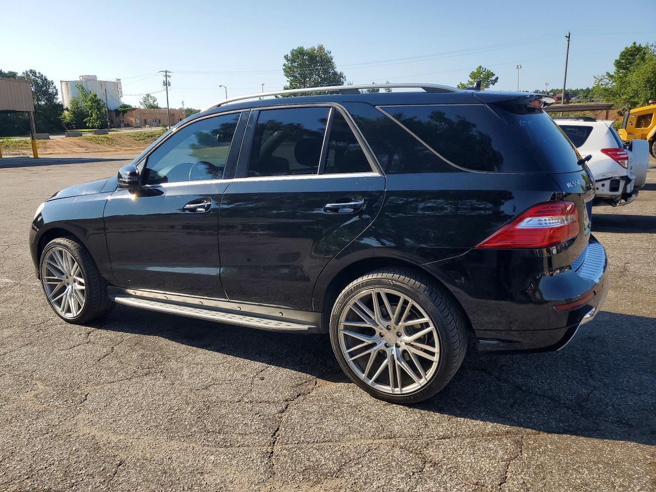 2014 MERCEDES-BENZ ML ML550 4-MATIC