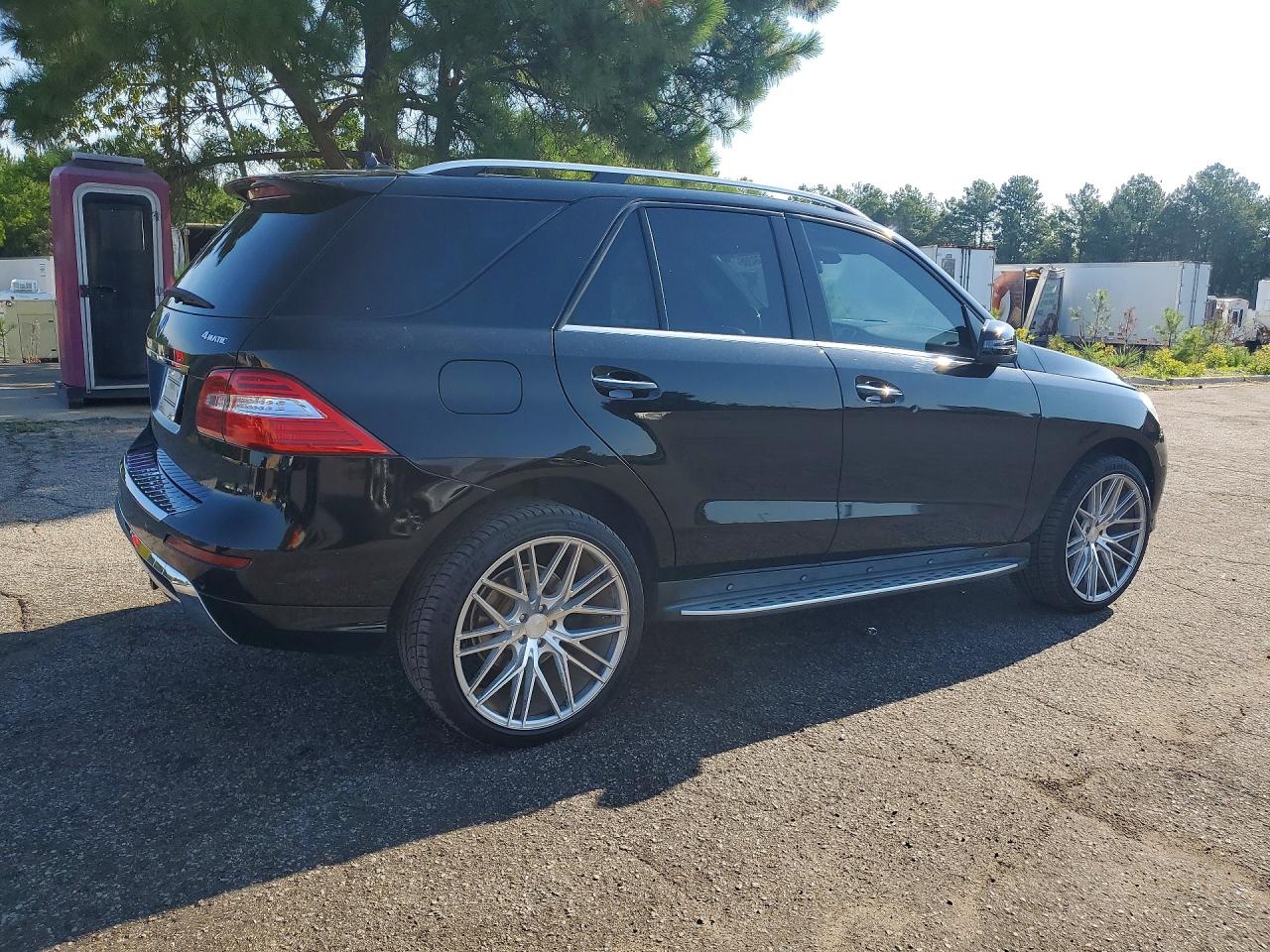 2014 MERCEDES-BENZ ML ML550 4-MATIC