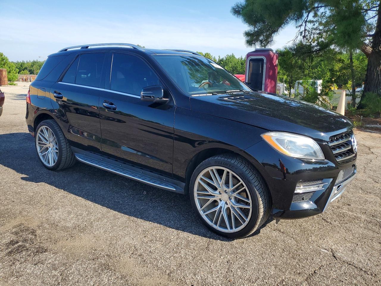 2014 MERCEDES-BENZ ML ML550 4-MATIC