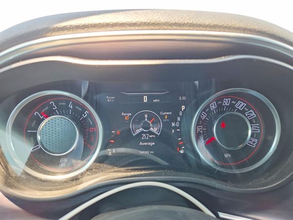 2015 DODGE CHALLENGER SXT