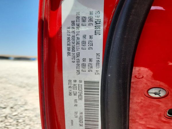 2015 DODGE CHALLENGER SXT