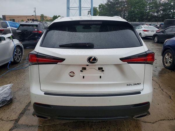 2021 LEXUS NX 300 300 Comfort