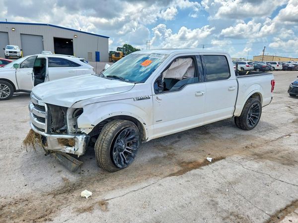 2017 FORD F150 SuperCrew — Front 3/4