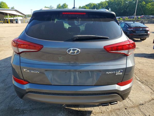 2016 HYUNDAI TUCSON