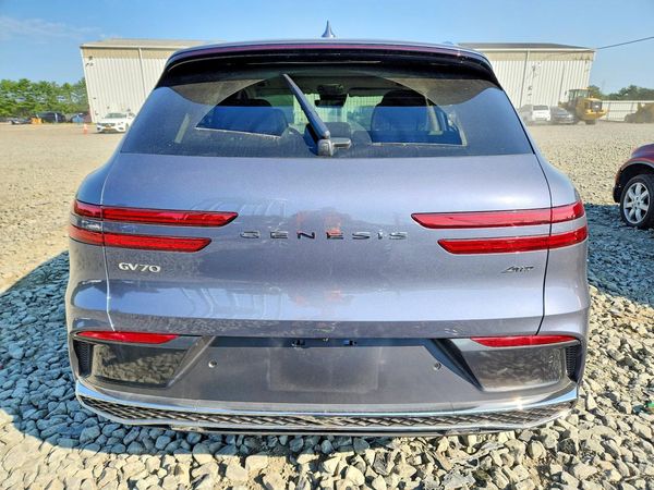 2026 GENESIS GV70 2.5T Advanced