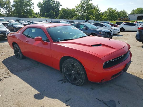 2015 DODGE CHALLENGER SXT