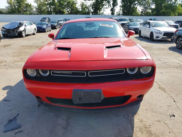 2015 DODGE CHALLENGER SXT