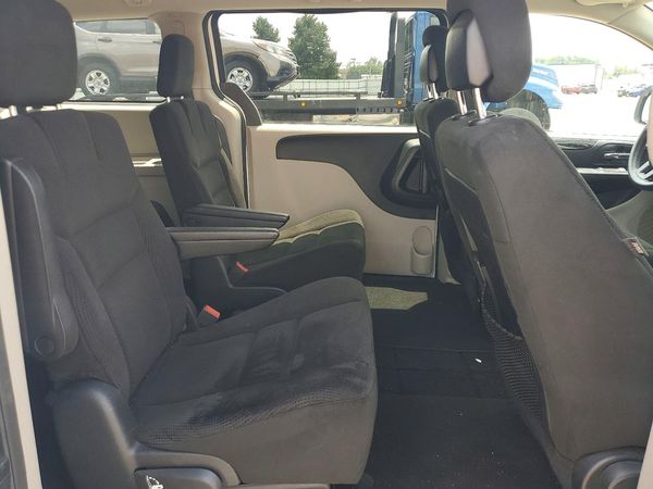 2015 DODGE GRAND CARAVAN SE