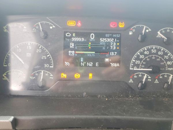 2023 VOLVO VNL