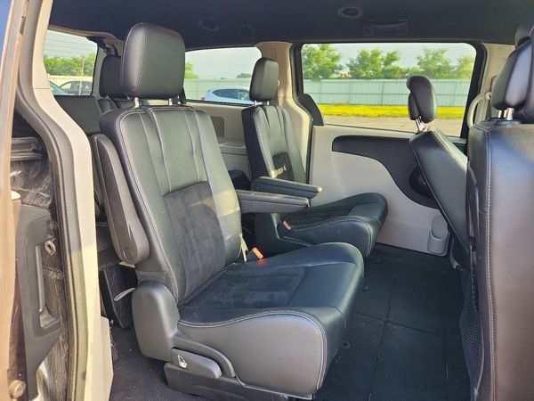 2017 DODGE GRAND CARAVAN