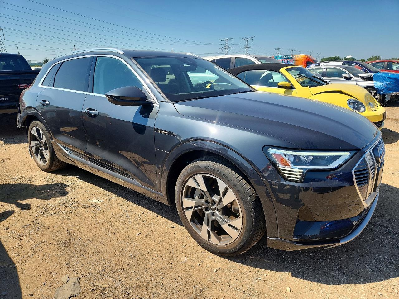 2021 AUDI E-TRON