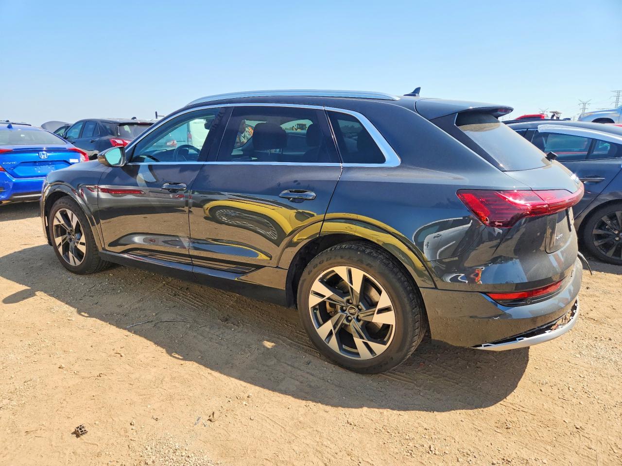 2021 AUDI E-TRON