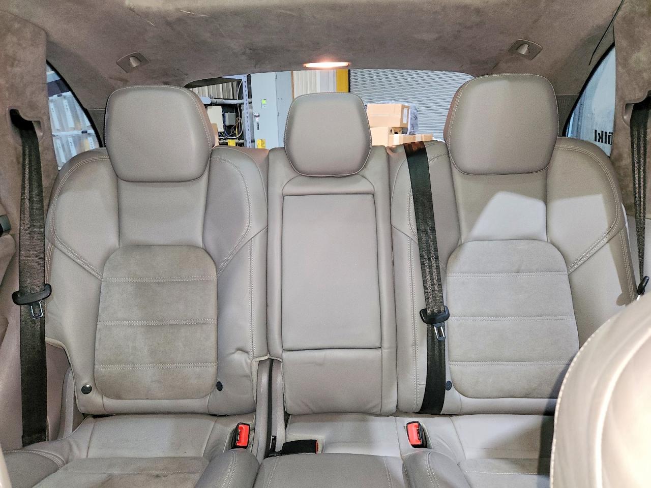 2013 PORSCHE CAYENNE GTS