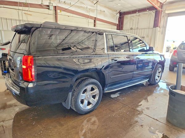 2017 CHEVROLET SUBURBAN Premier
