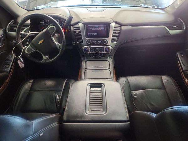2017 CHEVROLET SUBURBAN Premier