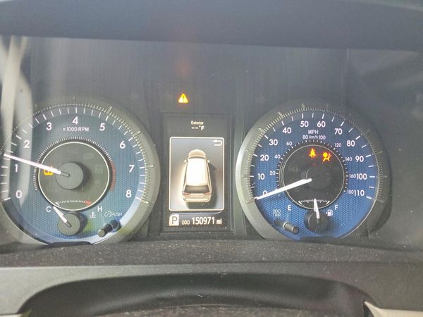 2016 TOYOTA SIENNA