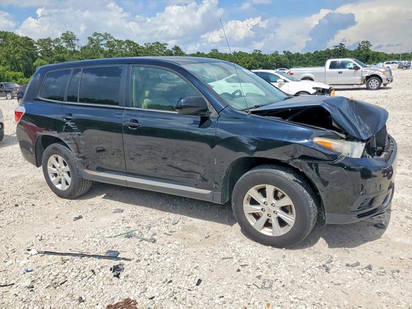 2012 TOYOTA HIGHLANDER Base/Hybrid — Passenger 3/4