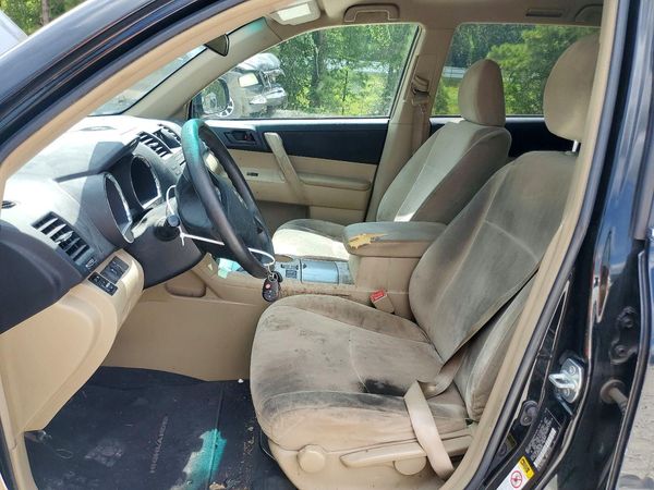 2012 TOYOTA HIGHLANDER Base/Hybrid — DENT