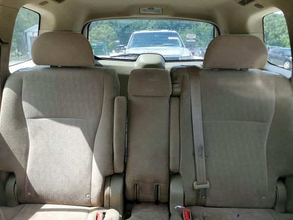 2012 TOYOTA HIGHLANDER Base/Hybrid — SUVN