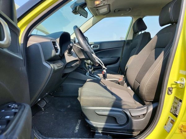 2020 HYUNDAI VENUE SEL, Denim