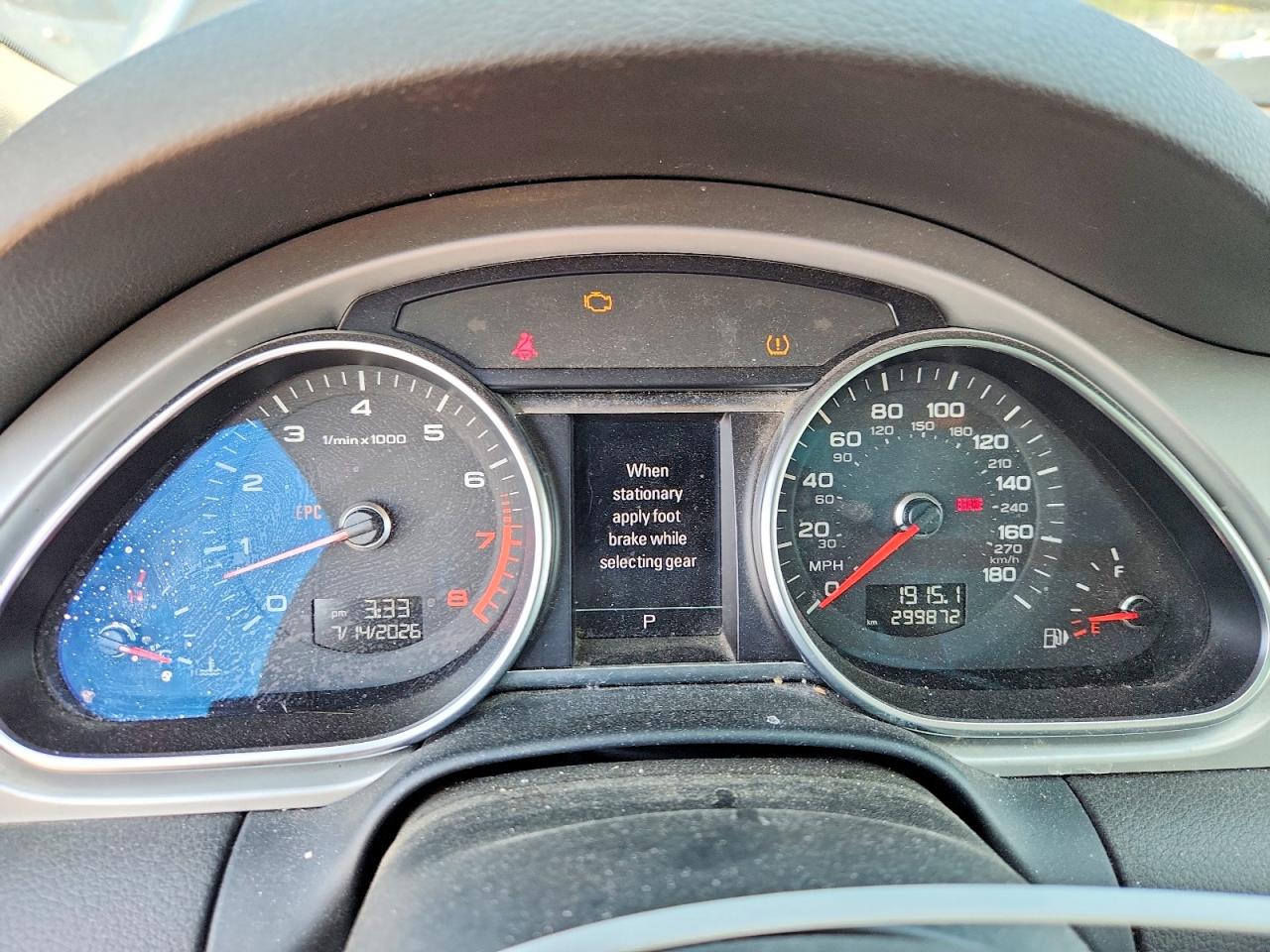 2012 AUDI Q7 Premium Plus