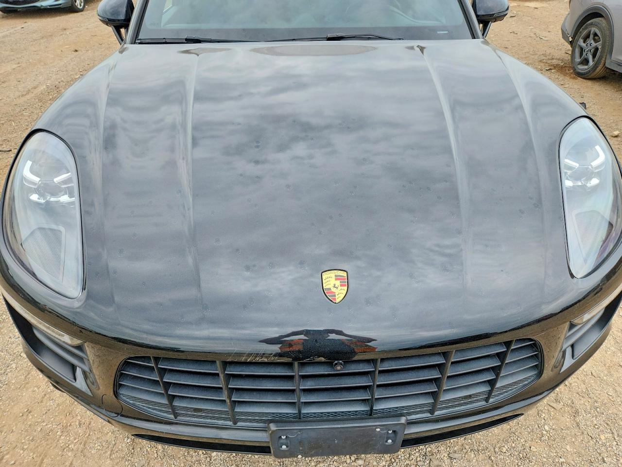 2017 PORSCHE MACAN