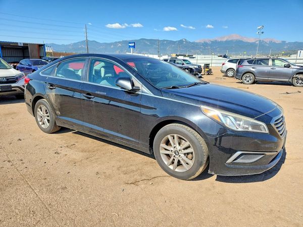 2017 HYUNDAI SONATA SE, Eco — Passenger 3/4
