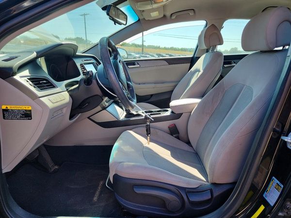 2017 HYUNDAI SONATA SE, Eco — DENT