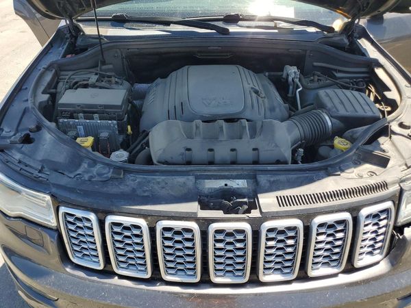 2018 JEEP GRAND CHEROKEE Summit