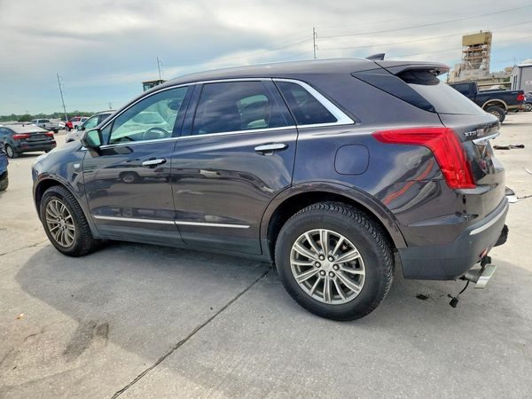 2018 CADILLAC XT5 Luxury