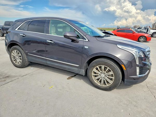 2018 CADILLAC XT5 Luxury