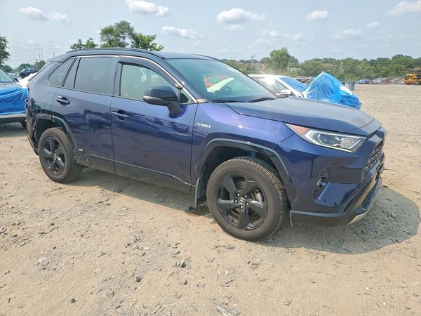 2021 TOYOTA RAV4 XSE HV