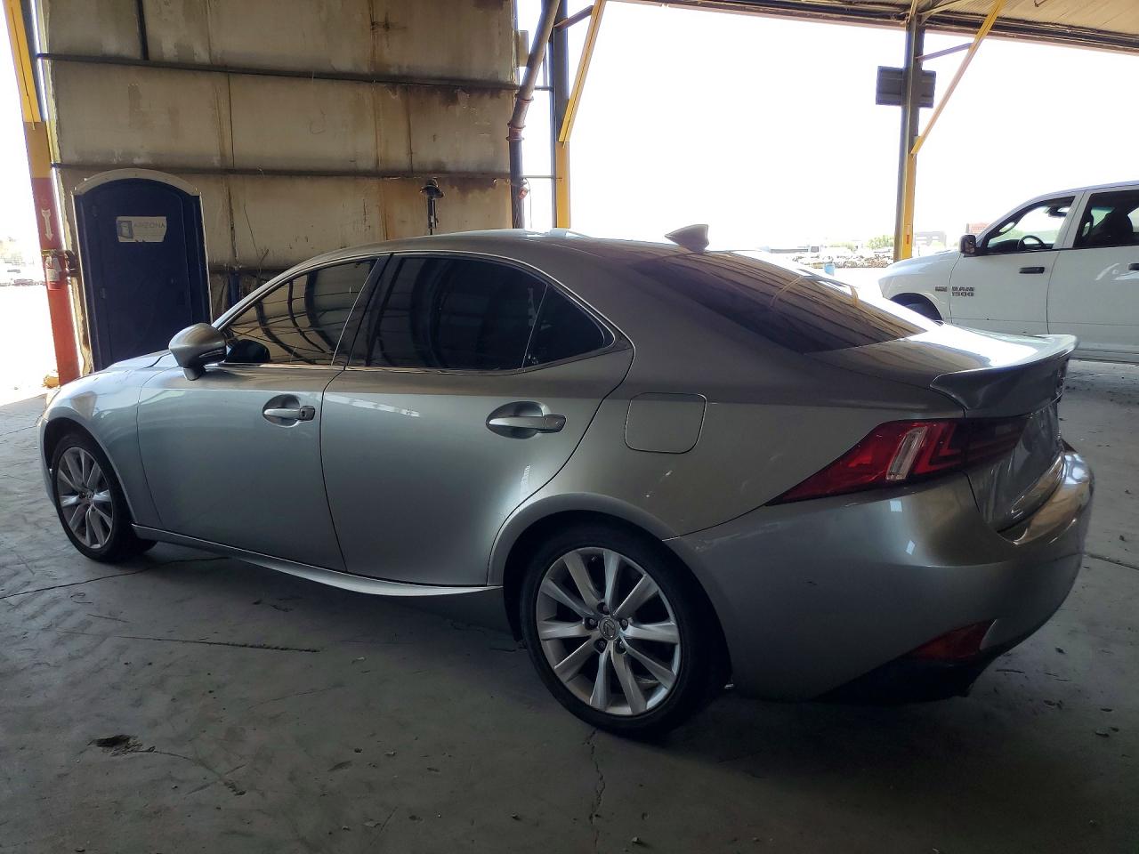 2016 LEXUS IS 200t