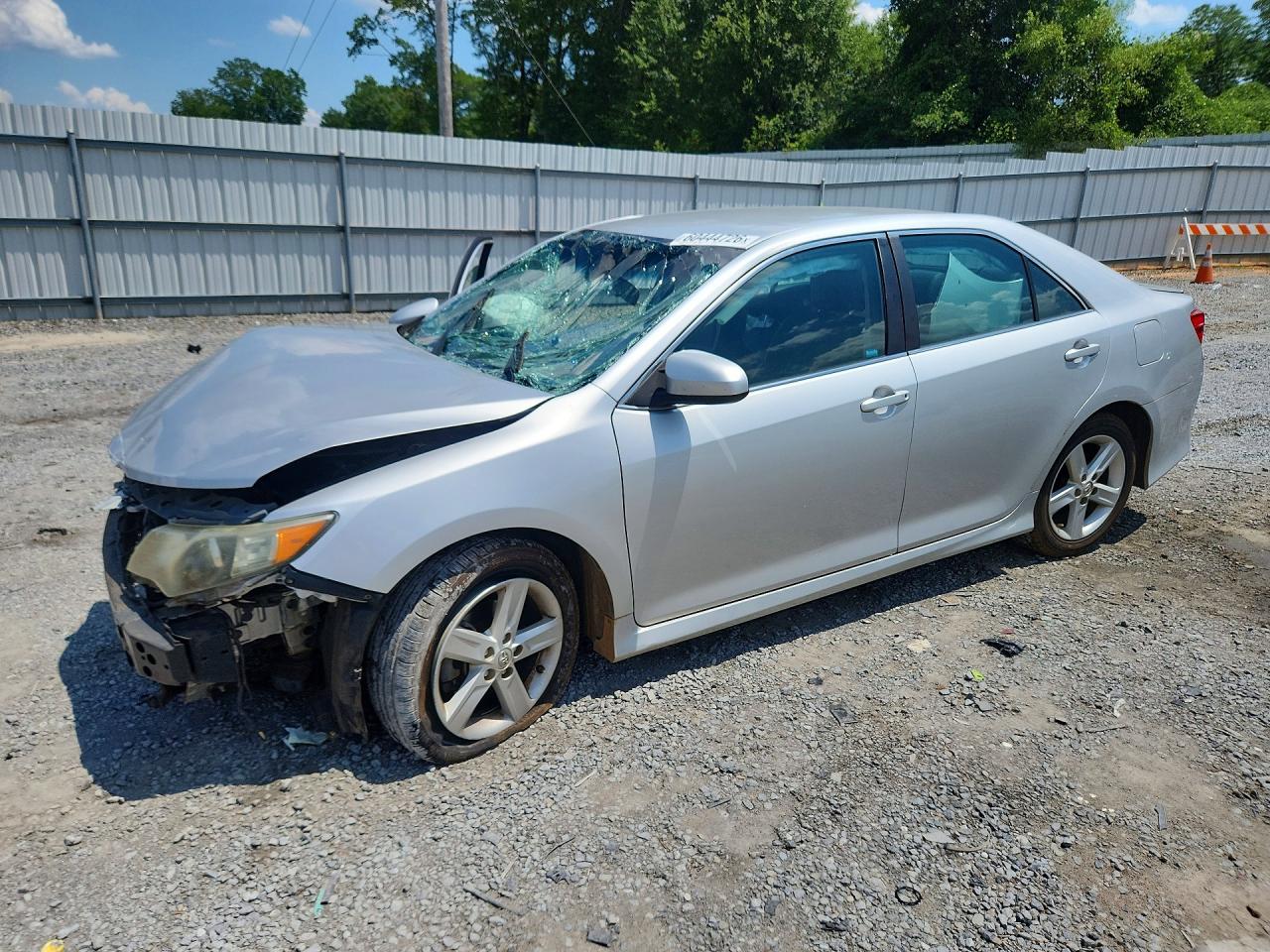 2014 TOYOTA CAMRY